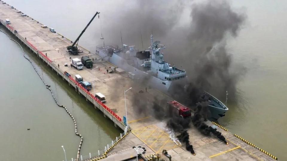 中国向菲律宾“亮剑”，菲武装司令：菲可坚持30天，美军抵达即胜利