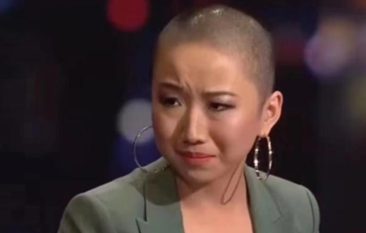 自食其果！“反华妖女”许秀中为了抹黑中国，甚至不惜伤害父母，没曾想，她在澳洲组织