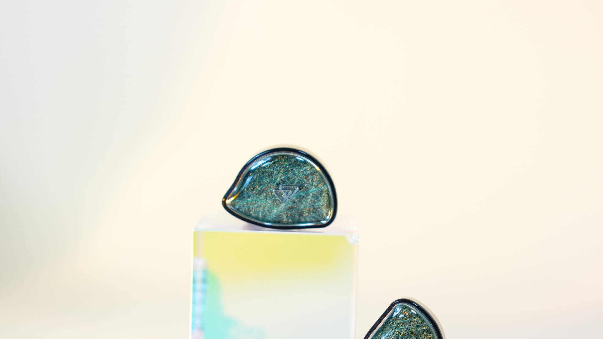 别被“技术下放”唬住，聊聊BQEYZ NI霓真实的七日陪伴