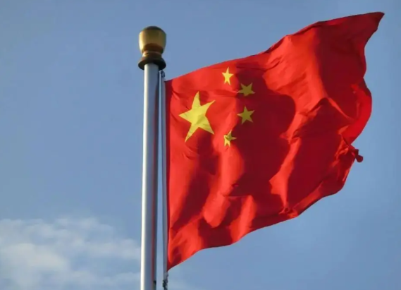 感觉全世界都在跟中国“闹别扭”：中美、中日、中欧…个个都紧张。很多人焦虑，我们是