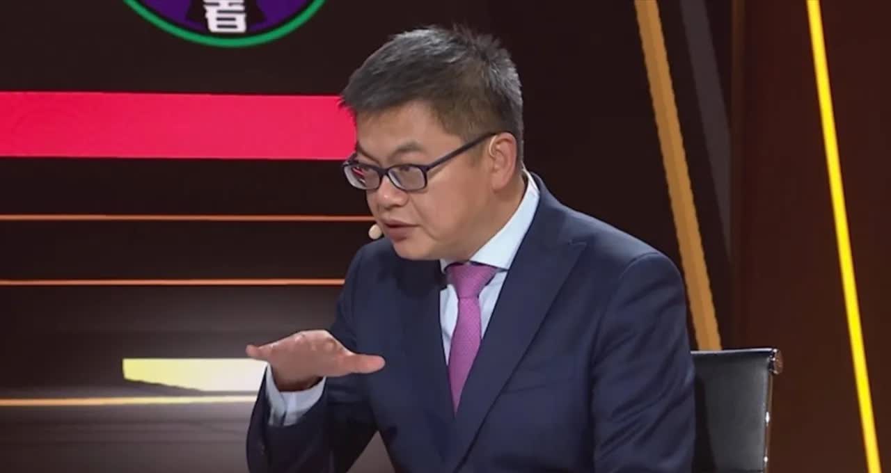 胆真大！
CBA总决赛 广厦92-94北京，赛后苏群真敢讲啊

裁判这么吹