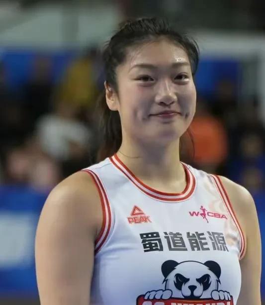 四川女篮为它的轻敌付出了代价！“四川女篮已经提前3轮锁定总冠军”等言论让四川女篮