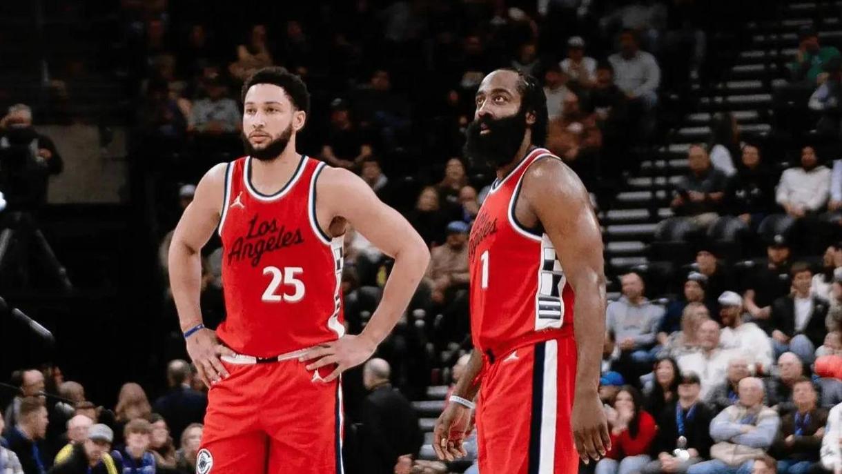 季后赛0.8分，西蒙斯拒绝底薪！信誉破产的状元谁又会来接盘？