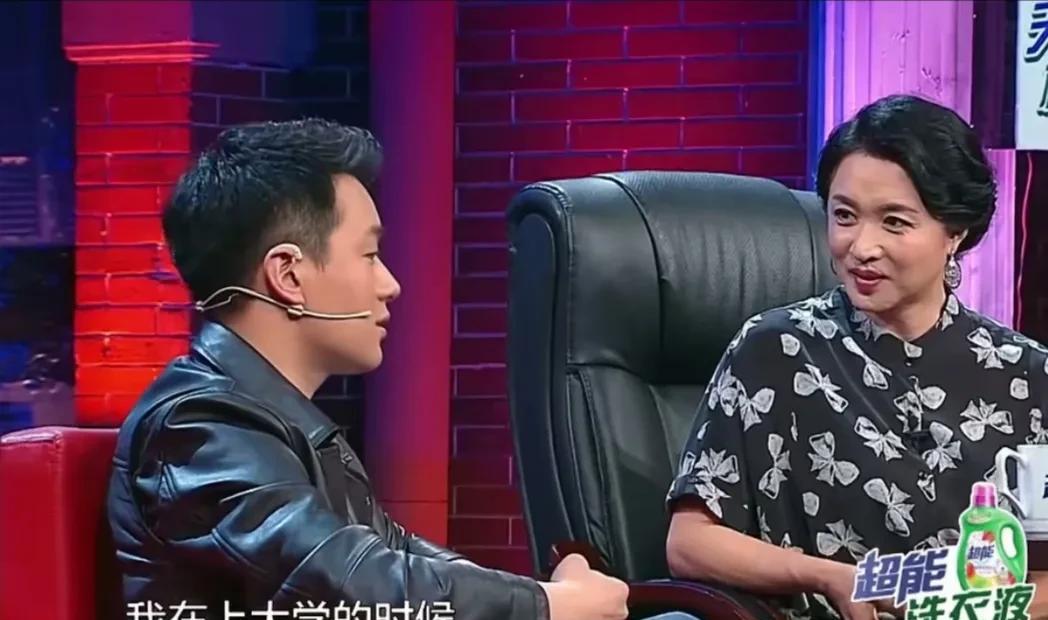 演员佟大为说：“我这个北方人，在上海这么多年了，还是不适应，冷，太冷了，我上大学