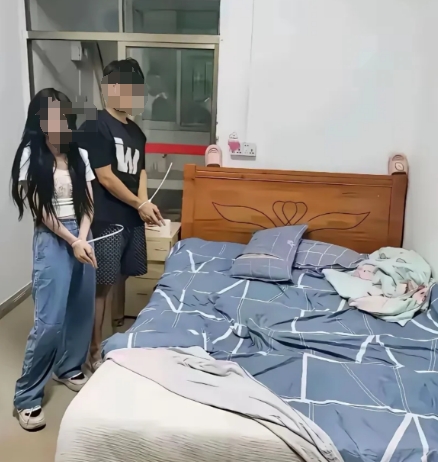 这拖鞋竟然还有这种作用，真的是古罗寡闻了