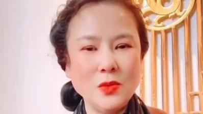 谢广坤遭女儿含泪控诉，前妻发声回应：孩子吃了很多苦，请见谅