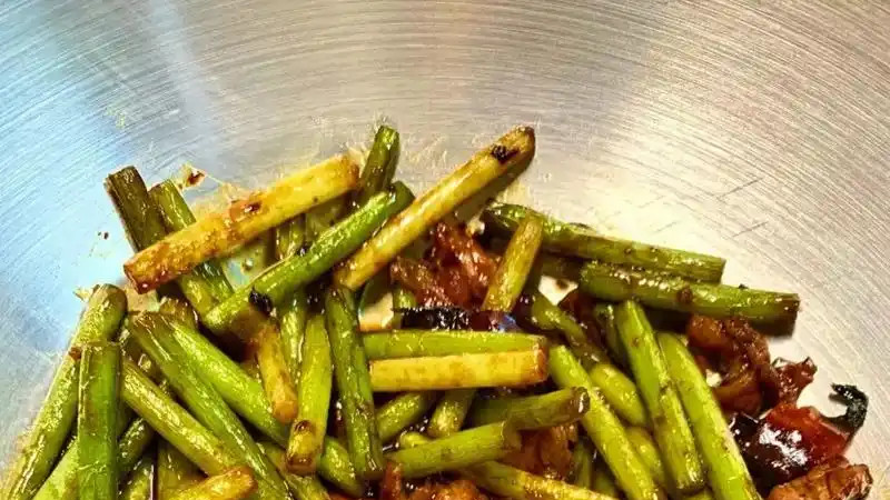 东北菜“最经典”的5道美食，第二顿“最好吃”，网友：爱吃剩菜