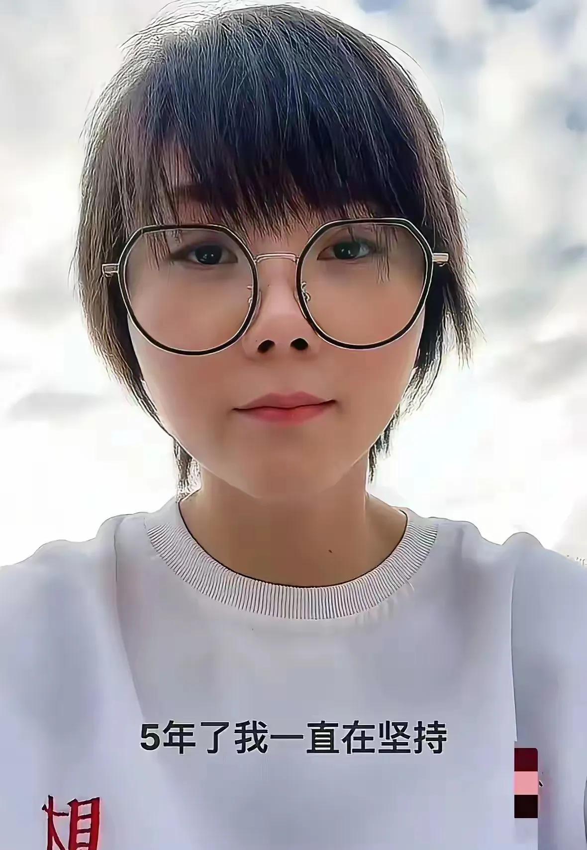 谁说女子不如男！
     绷不住自己，那个27岁王嘉禧被派出所的堂侄女打死了，