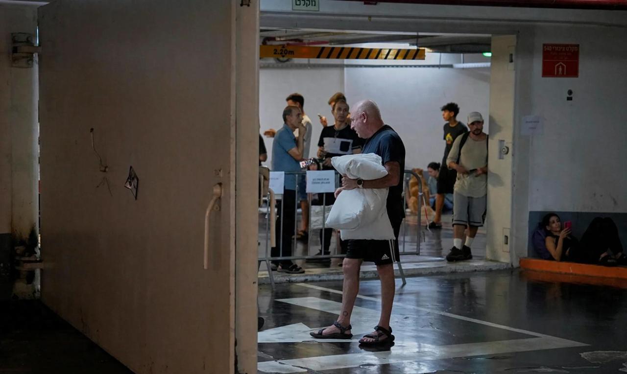 伊朗导弹攻击奏效，以色列人担惊受怕，越来越多的人开始抱怨内塔尼亚胡不该招惹伊朗。