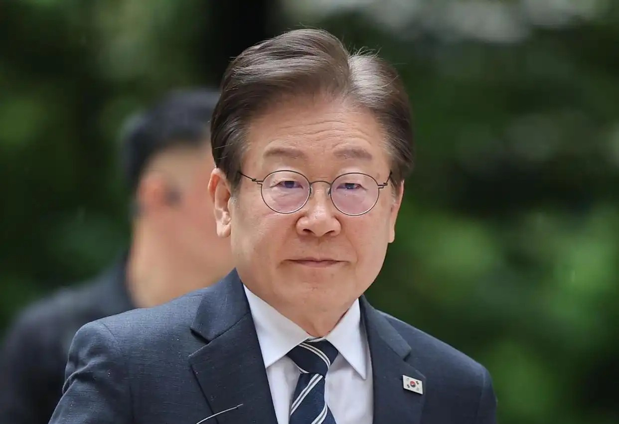 竞选承诺不搞报复但要追责











天啊！万万没想到，韩国总统候选人