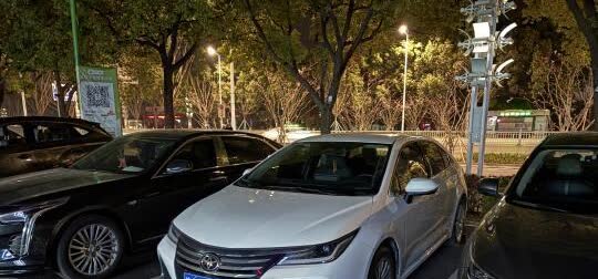 CVT变速箱为什么能手自一体？
前两天开了个亚洲狮，如果我没记错的话这是个CV