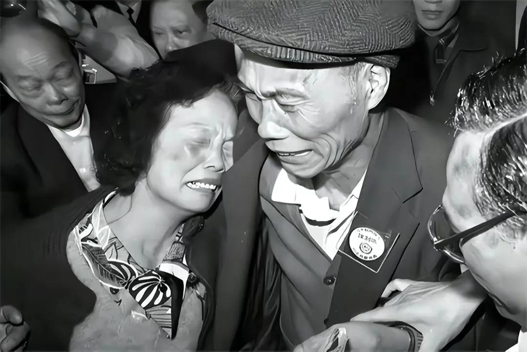 1989年，63岁的台 湾 老 兵回到湖南去探亲，但他发现妻子已经重新嫁 人。好