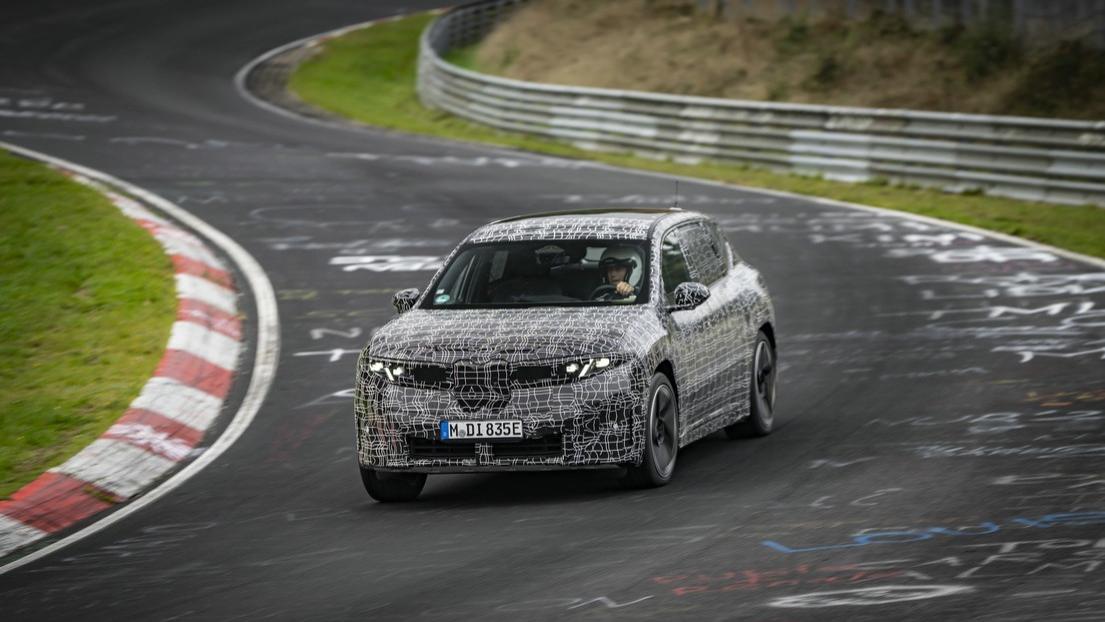 中国智造 纽北证道！国产新世代BMW iX3如何“双线作战”重塑电动驾趣？