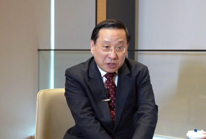 “没有美国的世界！”记者问高志凯，没有美国市场，中国该怎么办？高志凯回答：无所谓