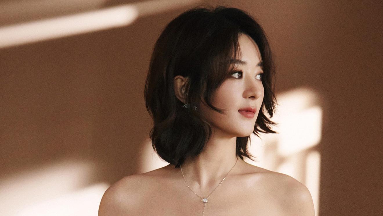 从“国民甜心”到“高级感女王”，赵丽颖的蜕变堪称娱乐圈时尚教科书