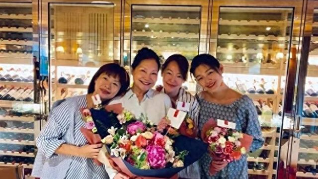 大S遗产分配已定，具俊晔何时转让？S妈回避媒体提问“不要问了”