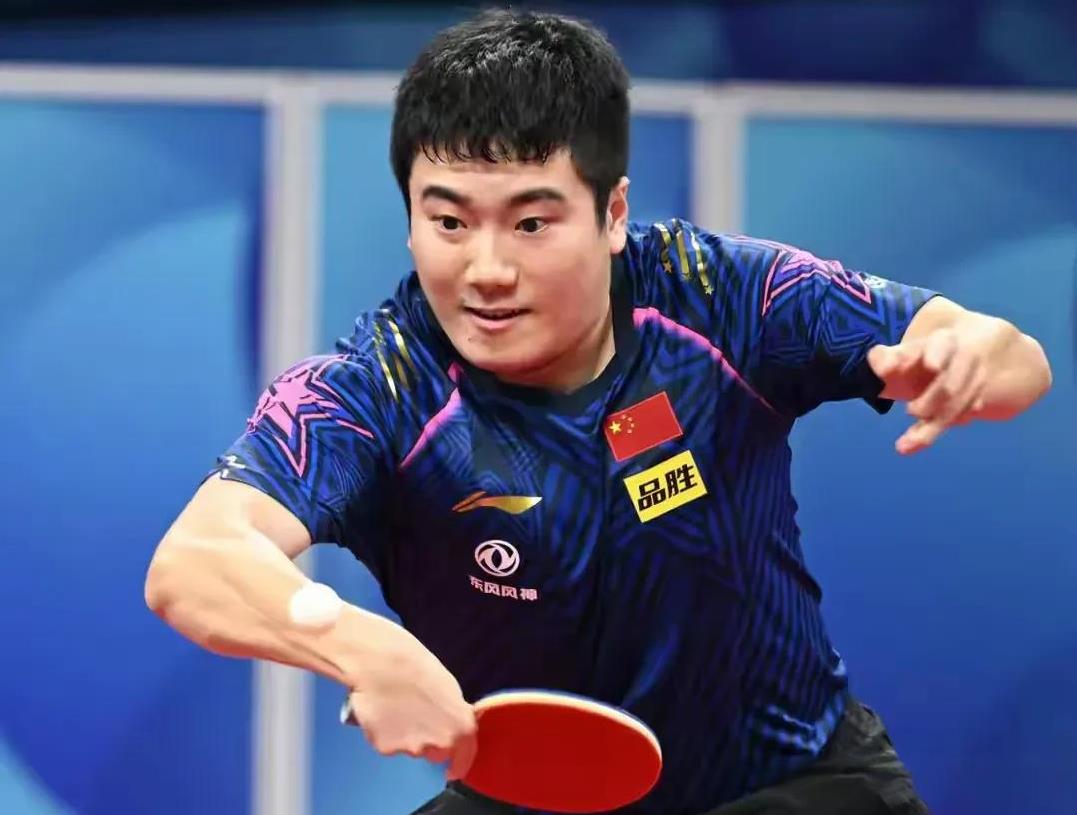 国乒男队又输球！
瑞典大满贯，国乒男单继林高远向鹏一轮游后，又有一人被淘汰。
他