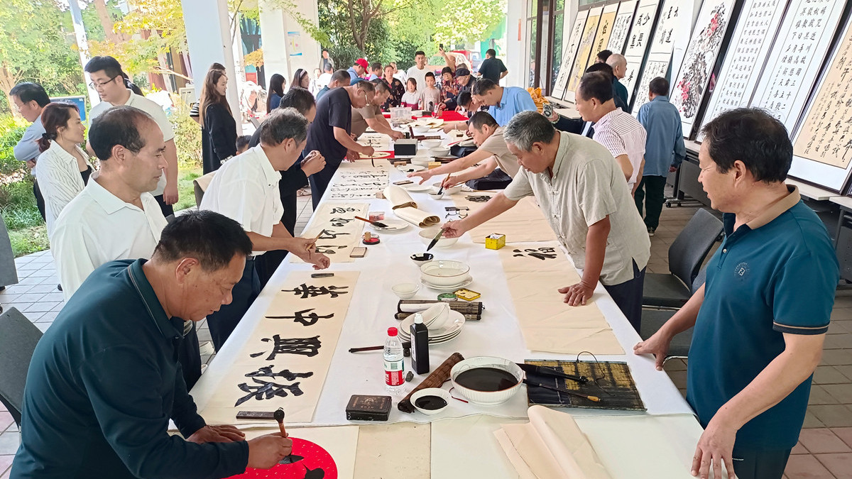 张启荣原创丨翰墨传承守初心 丹青继往续华章