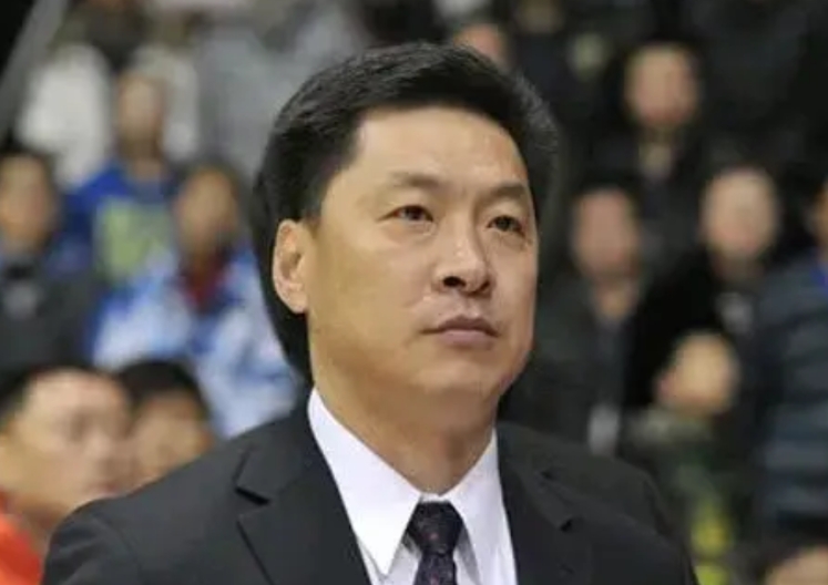 凭良心说！李春江应该是中国最有实力的教练了，因为……

回头一看，每一个凭空崛起