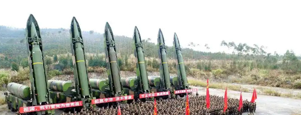 西方为何不敢轻易招惹中国











西方国家敢惹俄罗斯却不敢动中国，