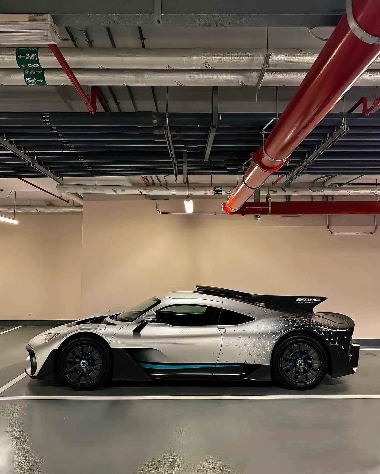 AMG  ONE只要4000个W
即帅又快