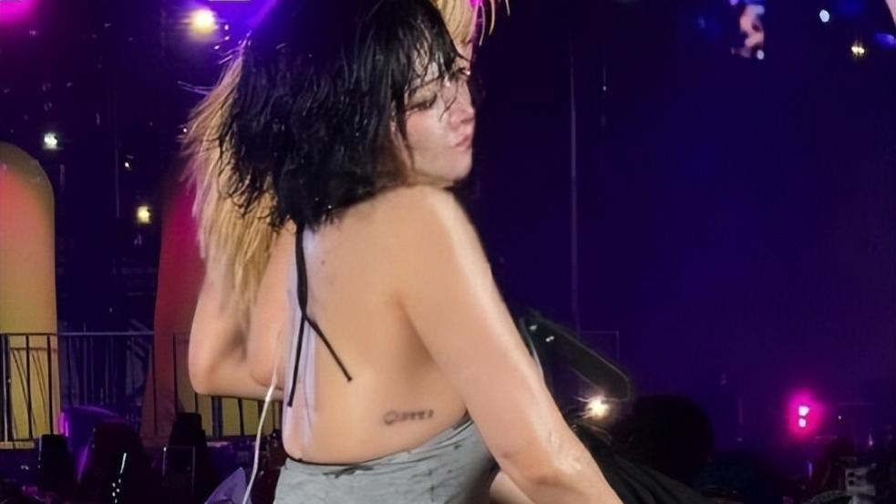 泫雅澳门演出的时候突然晕厥，49公斤仍被骂胖？