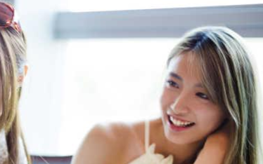 室友喜欢诋毁羞辱我，她四处吹牛她妈和郁夫人是好闺蜜，可我怎不知我妈多了个闺蜜？