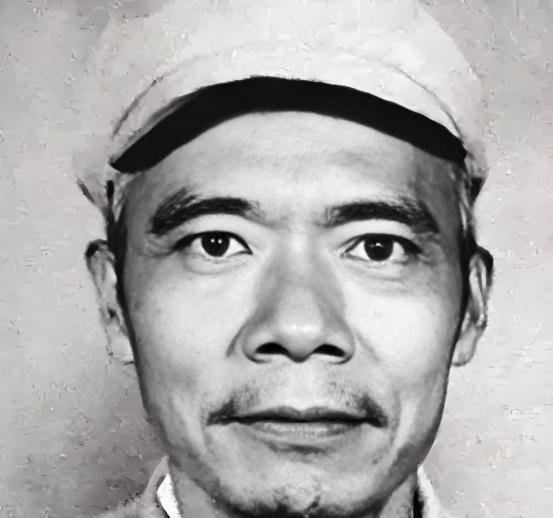 1937年，地下党员涂作潮与邻居打牌。闲聊中，邻居突然凑到他耳边，轻声说：老兄，