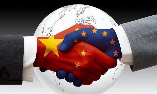 [下雨]原本中国的计划是把欧洲扶持起来，让它成为世界的一极。中、美、俄、欧四大力