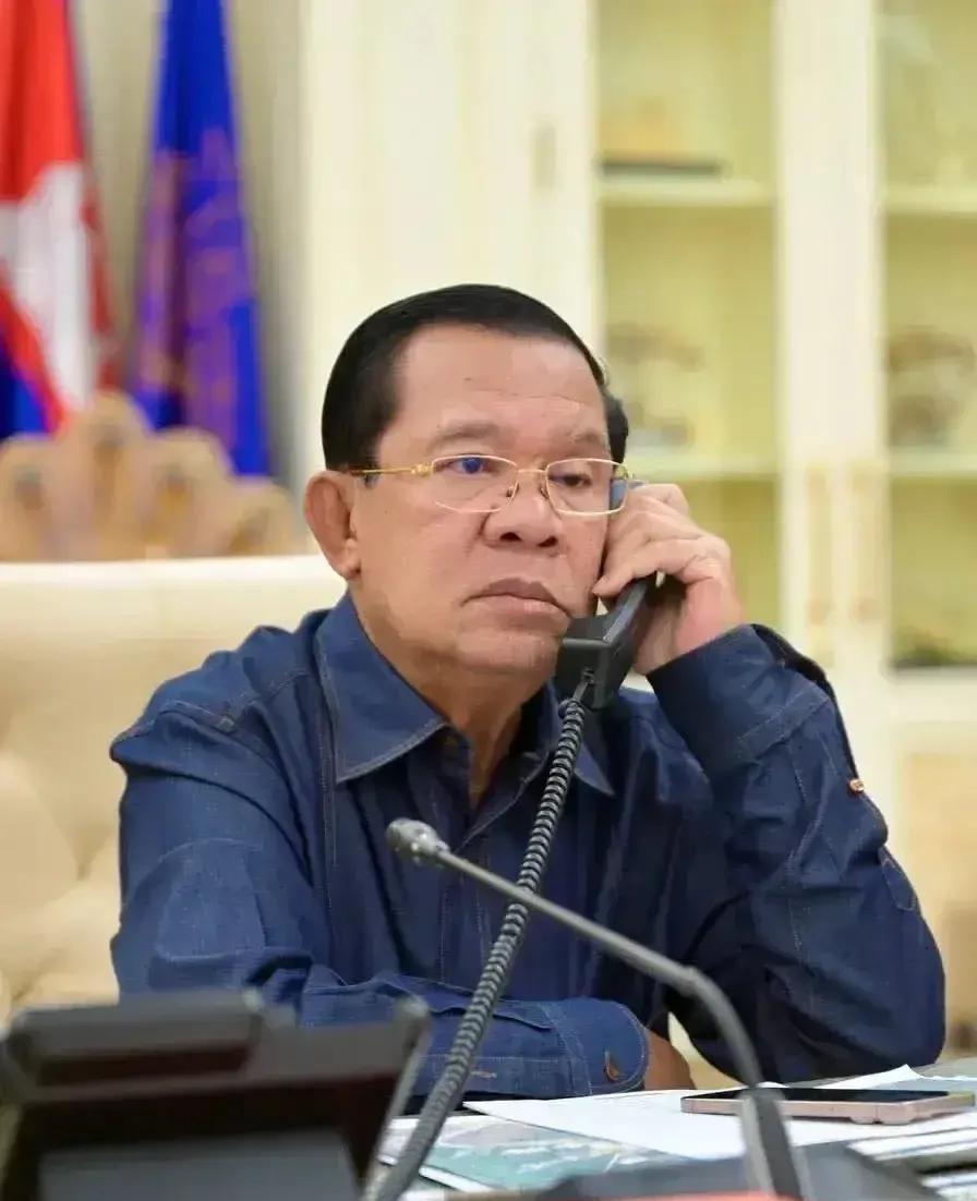 洪森可能真的有点着急了，前脚柬埔寨在东盟会议上提议泰国开放边境，遭到泰国拒绝。后