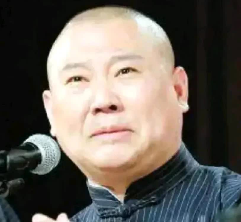 郭德纲真的不是一般的优秀！我本来以为郭德纲就是个说相声的小学生，但是我现在发现好