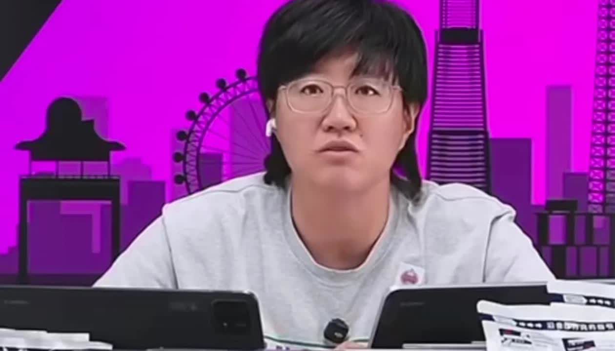 郭焱这样评价王楚钦输张本智和
     第一、看完内心有点难过，但这就是现实，