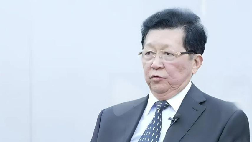 孟晓苏语出惊人！小产权房征房产税，合法后价值将倍增