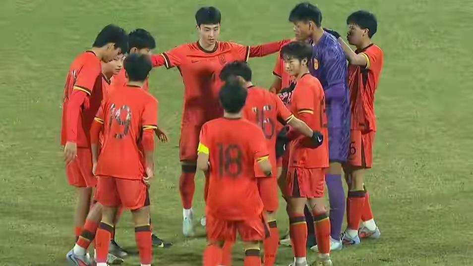 U17国足吃饺子了，狂轰12-0文莱，小组三连胜共踢进30球