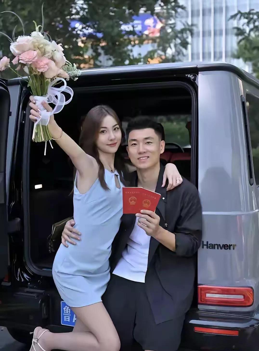 最近一段时间对于CBA球员高诗岩来说可谓好事不断。前不久再次入选中国男篮国家集训