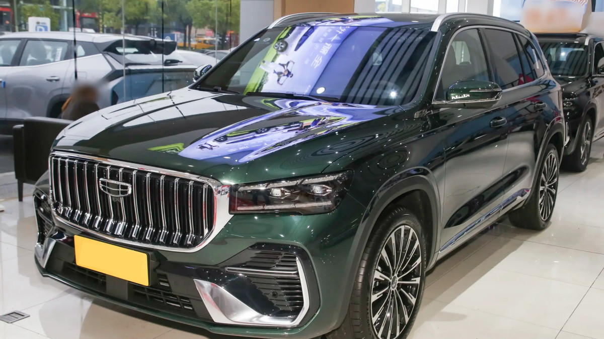 吉利星越L对比大众途观L，选国产车的体验还是合资车的稳定？