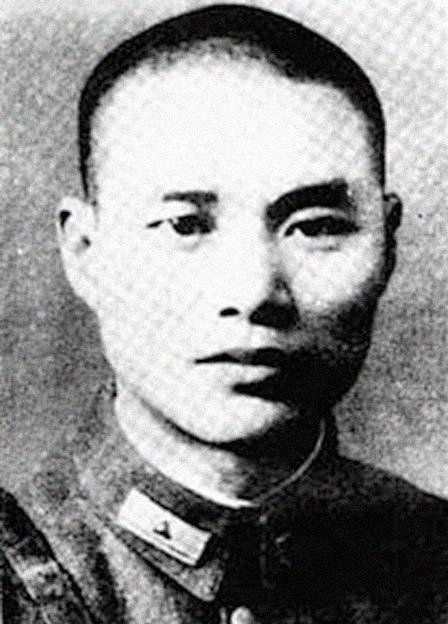 1949年9月，沈醉送毛人凤离开昆明，临别时的对话，让沈醉从头寒到脚，后悔一时心