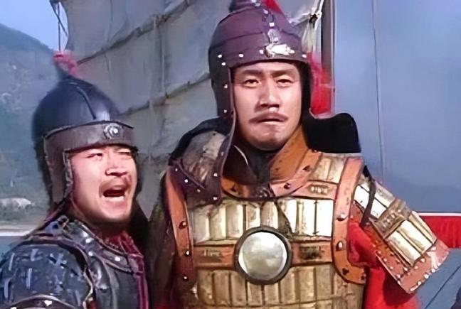 鄱阳湖边，风急浪高。朱元璋站在船头，回头望，一支敌军小舟正破浪而来。船队散乱，亲