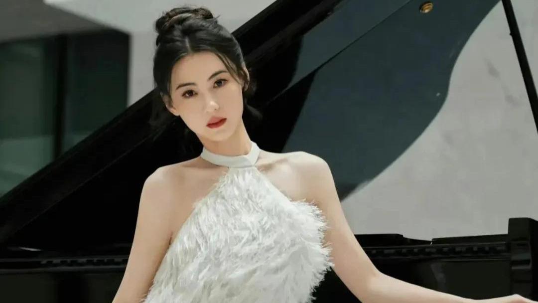 张柏芝的成长密码：如何在困境中找到力量与自我？