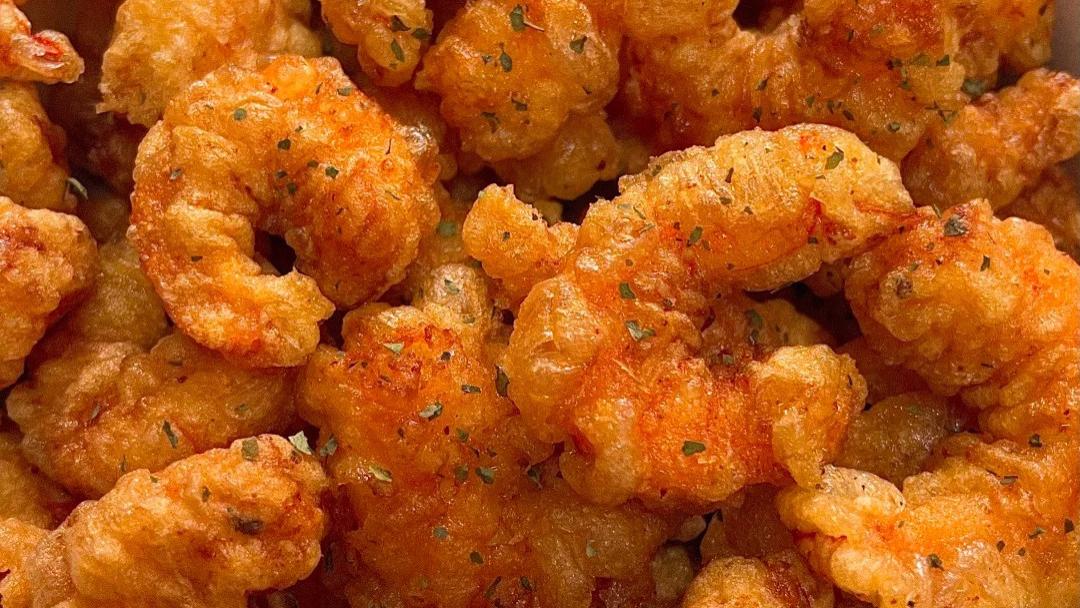 椒盐大虾！酥脆到连壳啃，一口一个香到停不下来