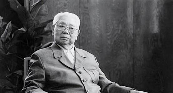 1999年，以美国为首的北约多国部队“误炸”我国驻南斯拉夫大使馆，已经85岁高龄