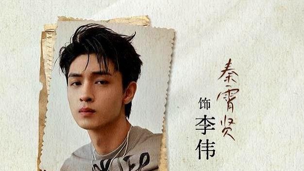 郭德纲不理会秦霄贤绯闻，力捧其当男主角，话剧票价已高达1680元