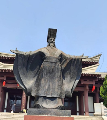 伊朗重蹈覆辙 危险境地











伊朗现在太难了！眼瞅着以色列像砍瓜