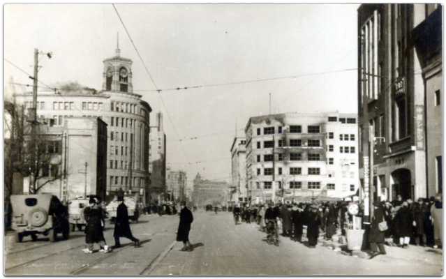 1945年，日本东京银座，繁华之地。