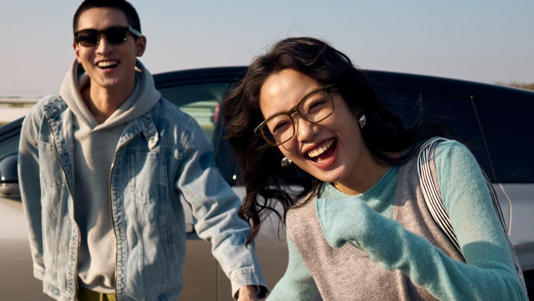 理想最强人工智能附件——理想AI眼镜 Livis正式发布