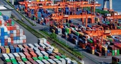 美国前总统特朗普近日宣布将对中国部分商品加征关税，其中稀土产品税率飙升至1157