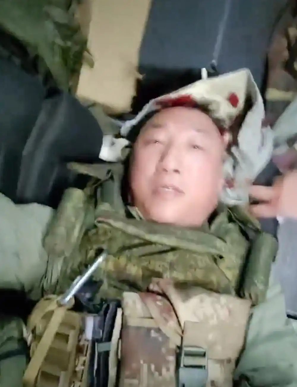 卢宇光遇袭受伤，外交部：深表关切
6月27日，外交部举行例行记者会，由发言人郭嘉