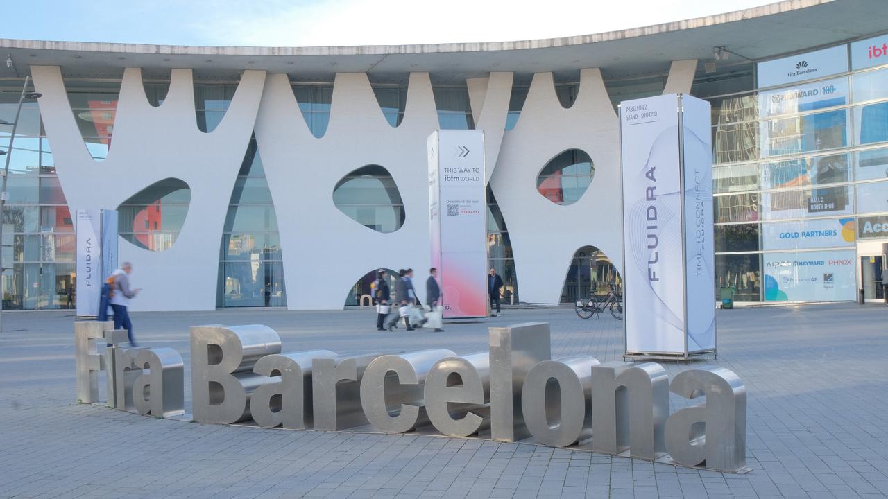 泳湾科技亮相Piscina BCN，展示全球领先的泳池清洁技术