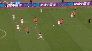 马德鲁加被剁脚踝，麦麦提江不吹犯规