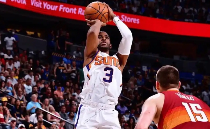 ESPN记者Ohm Youngmisuk撰文保罗签约快船详略
1.在NBA生涯中